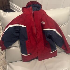 North face hooded wind breaker size 7/8